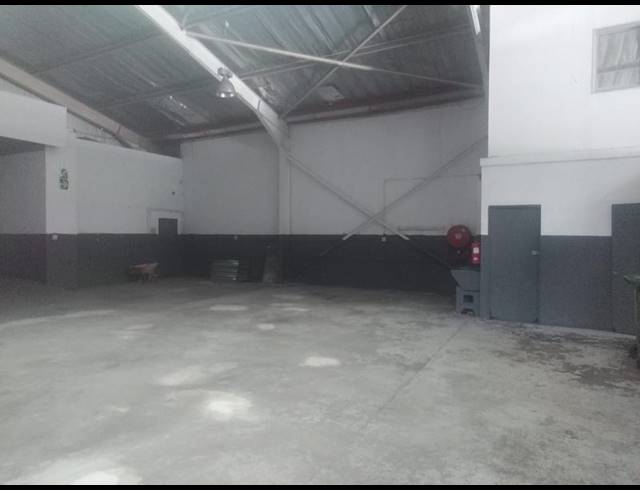 BUSINESS PROPERTY TO RENT IN WINDERMERE